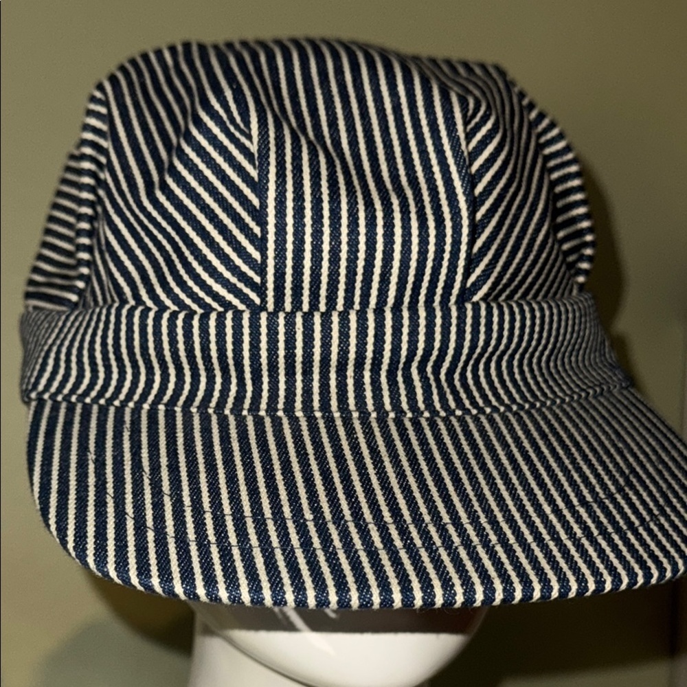 Striped Blue and White conducted Cap - Picture 3 of 5